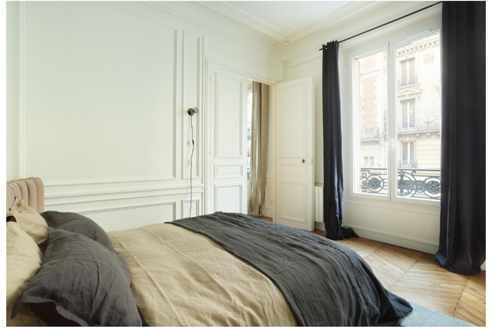 Luxurious - Located In Centre - Walking Distance From The Louvre *