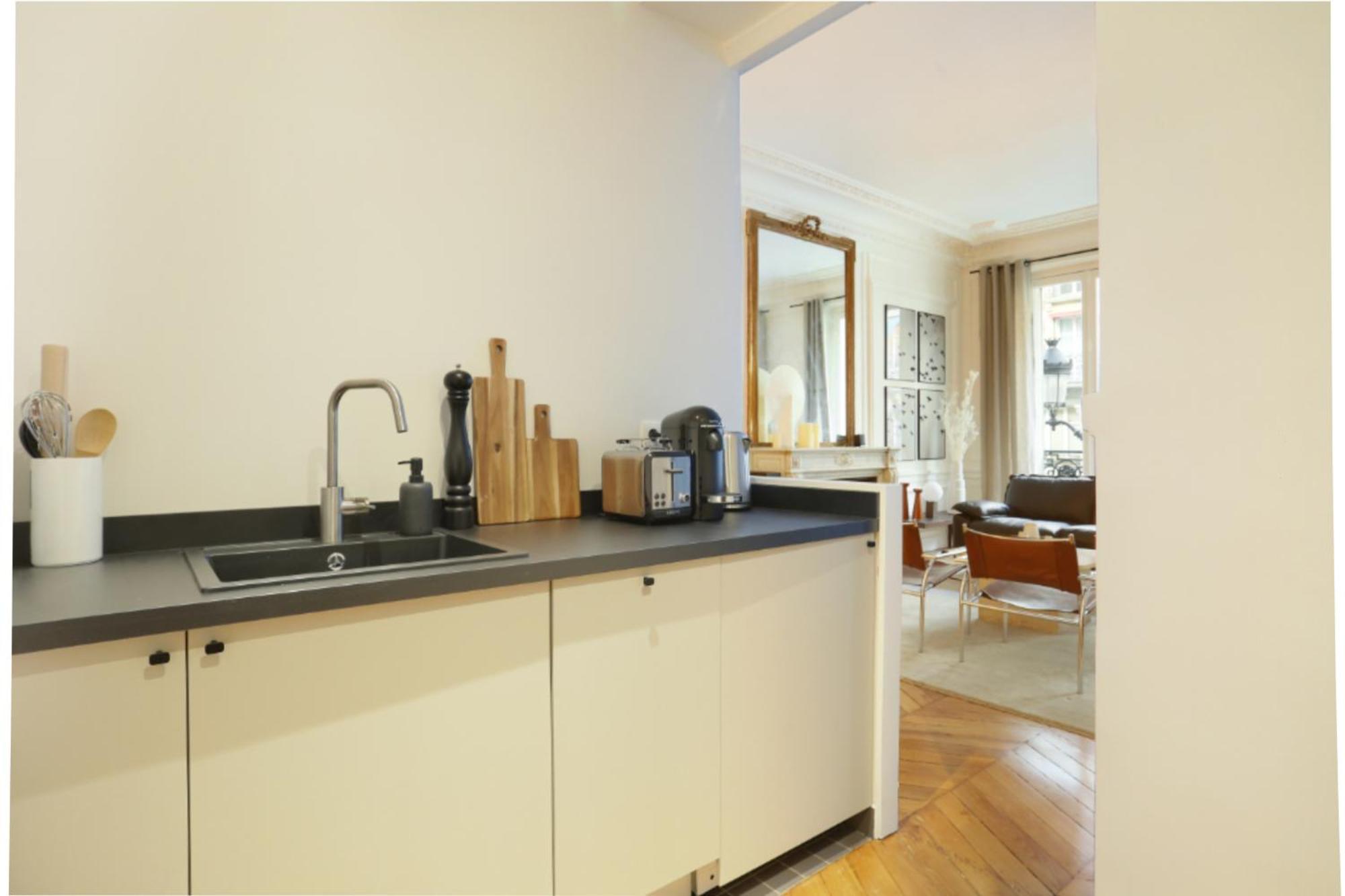 Luxurious - Located In Centre - Walking Distance From The Louvre Paris